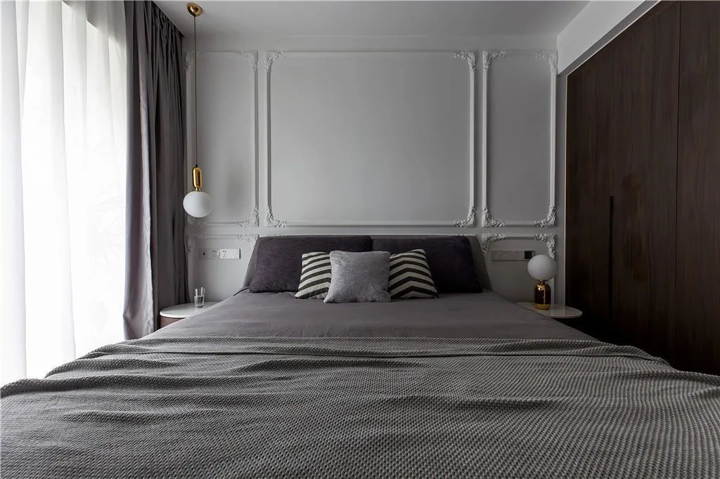 空间|130㎡现代简雅,极简无主灯的空间,简欧线条装饰,独特高级