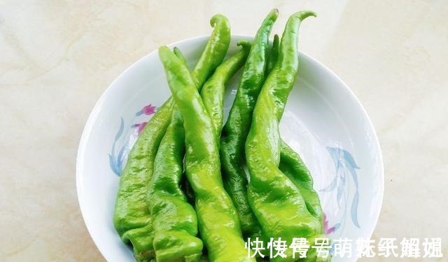 大厨|辣椒炒鸡蛋怎么做好吃第一步不是放油,按照3步走,堪比大厨!