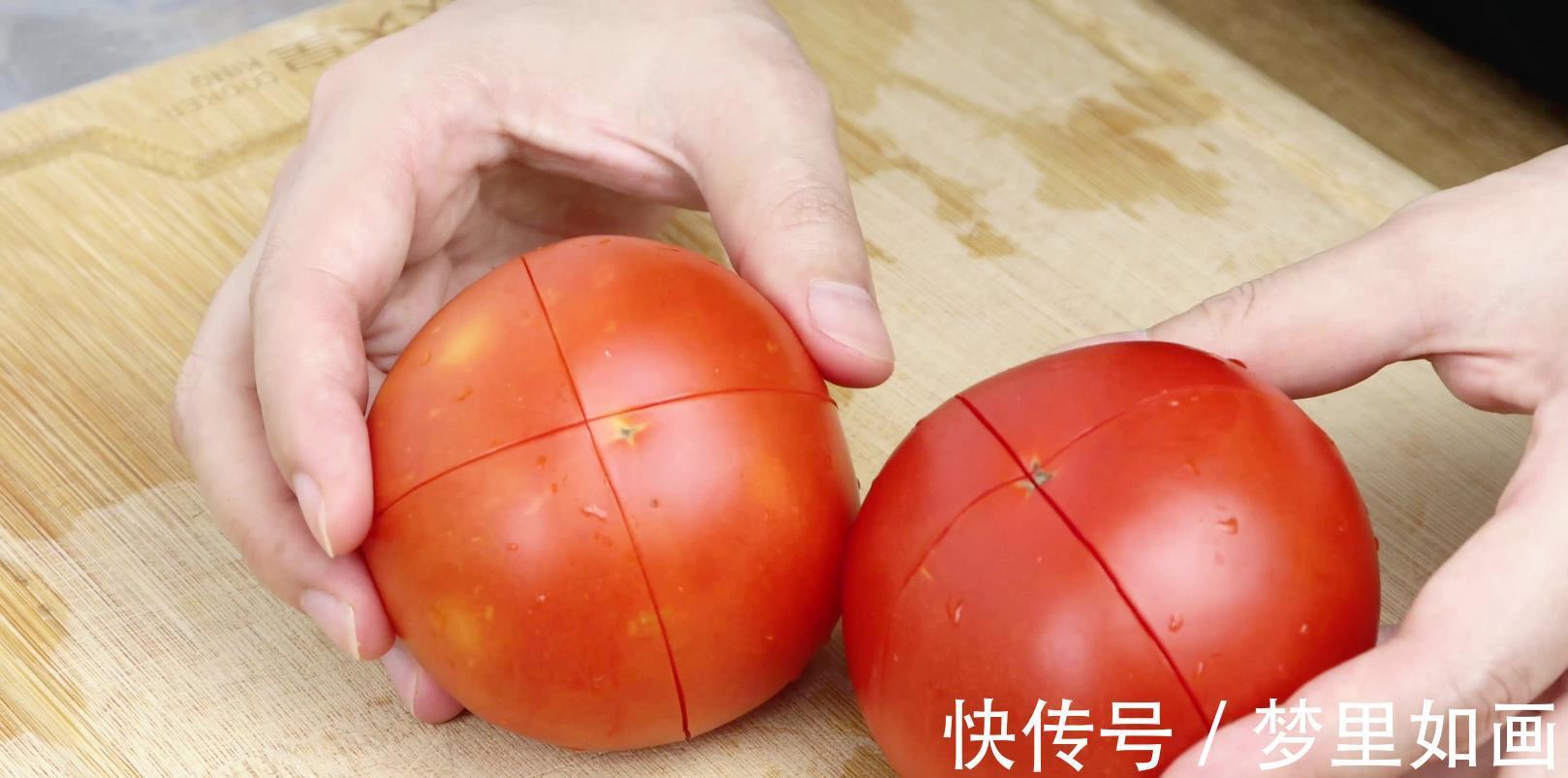 番茄丁|2黄瓜+2西红柿,简单小炒,好吃到停不下来