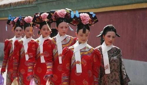 封后|她15岁入宫,一个月封后,统领后宫三十年,死后慈禧亲自披麻戴孝