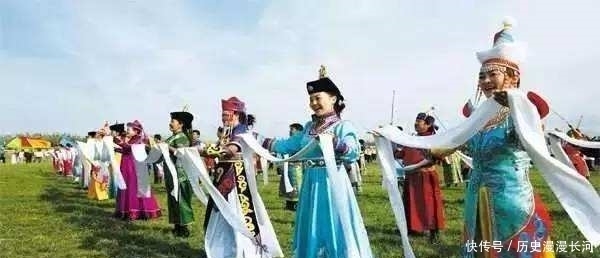 大召|这里有你幻想中的草原风情,也有你意想不到的各族特色美食