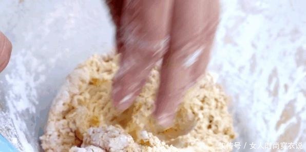 南瓜糯米丸|入秋后,最该吃的不是红薯,而是它,2块钱1个,做成丸子比肉香