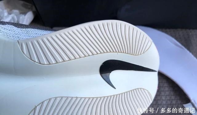 后跟 最强跑鞋Alphafly Next 开箱测评!如此高科技也成高危了吗!