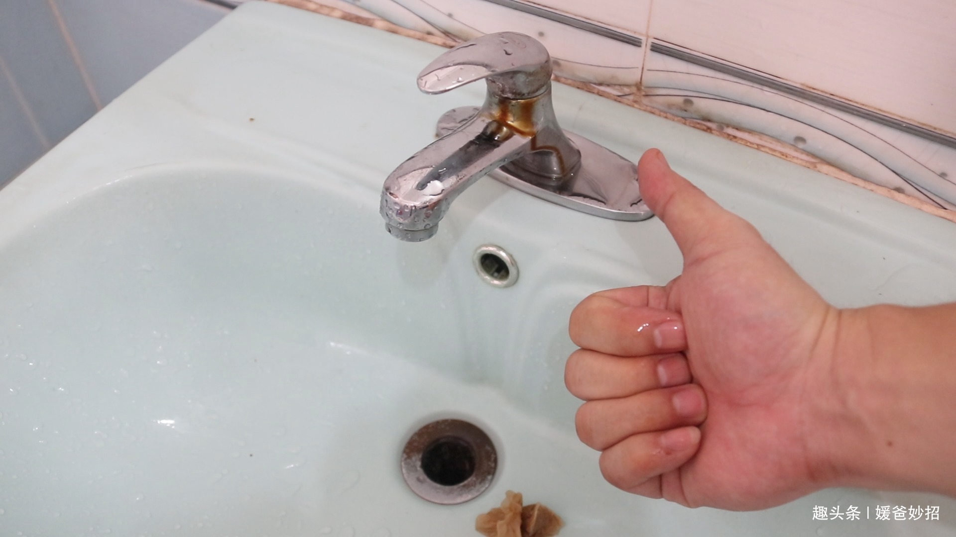 你家里有5元一瓶的白醋吗它的作用可真不少,看看