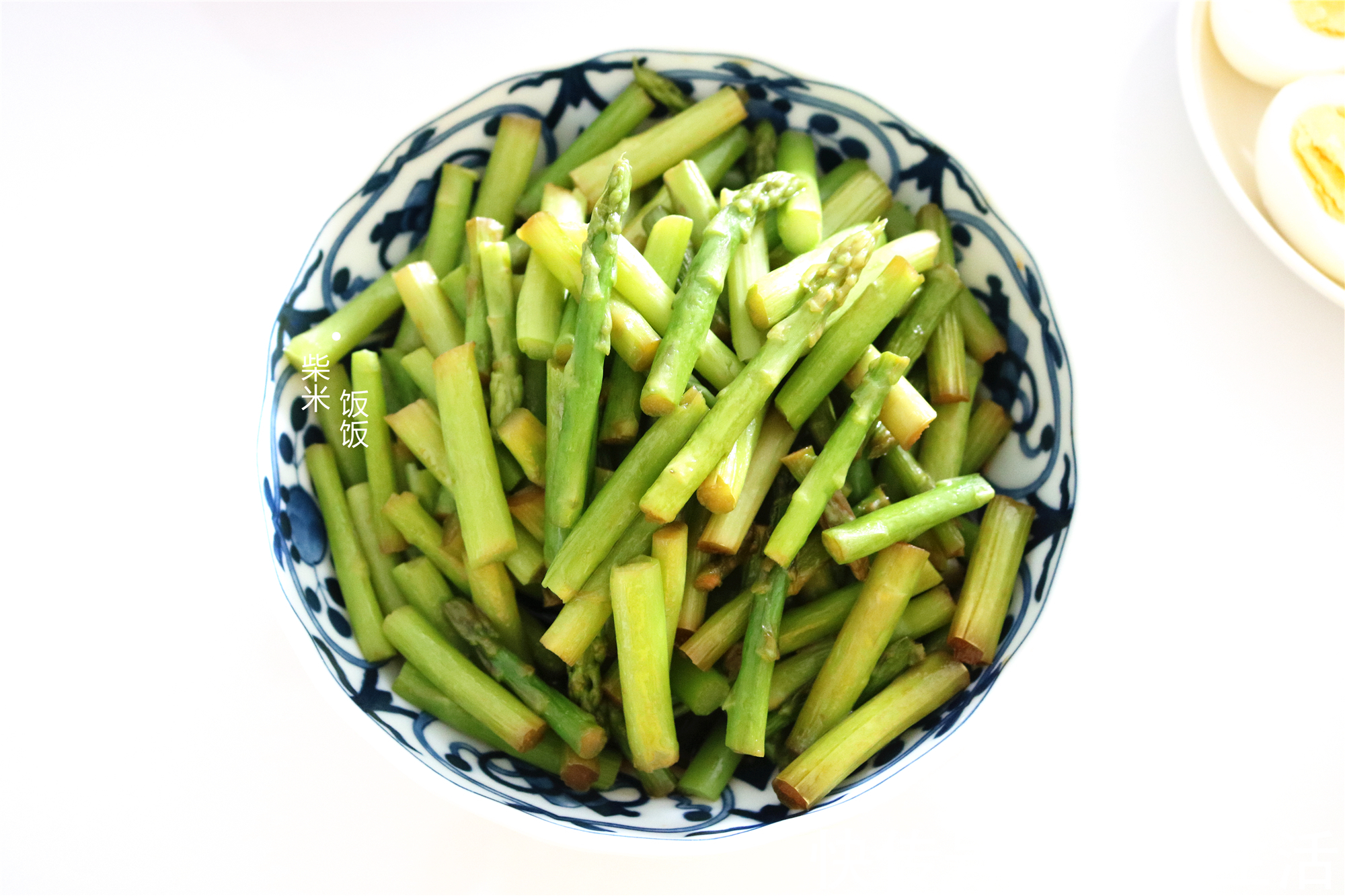 白灼芦笋|一家三口的早餐，自己在家做，营养又健康，每天吃光不浪费