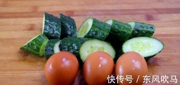 干木耳|一根黄瓜,三个鸡蛋,教你一个百吃不厌的做法,比大鱼大肉都好吃