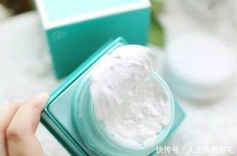 盘点10款风很大但难用的要死的护肤品,看看你中了几款?赶紧拔草