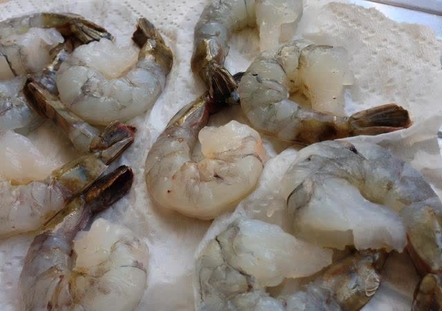 白灼|基围虾别就知道白灼！这么做，细嫩又入味，吃比炸的还香