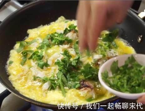 鸡蛋|打死也想不到，鸡蛋和它竟是绝配！这也太好吃了