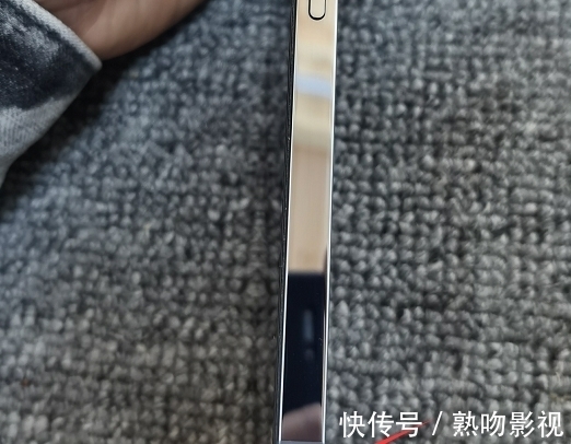 序列号|一个月前买的iPhone13Pro，最近发现边框有磕碰痕迹怎么办？