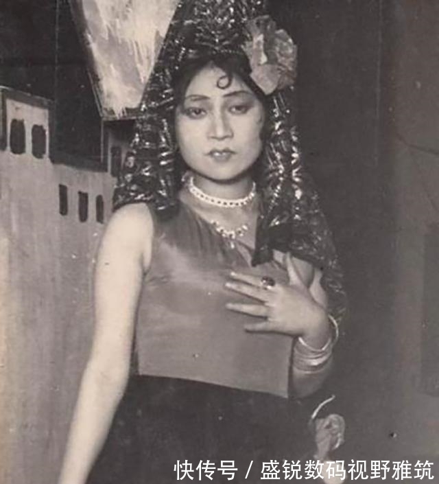 田汉|闻一多田汉为她痴迷,徐志摩给她捧过痰盂,一生爱美,晚年却被剃头