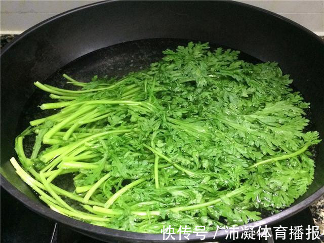 安神菜|女人爱失眠,多吃“安神菜”,安神助眠睡的快,一夜无梦到天亮