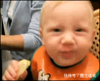 小宝宝|可怜的小宝宝吃柠檬，看得都酸爽，等我有娃我也要试试！