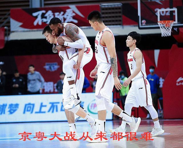 cbCBA一周话题:名帅场边斗法,明星拳脚相加,卫冕冠军身陷垫脚门