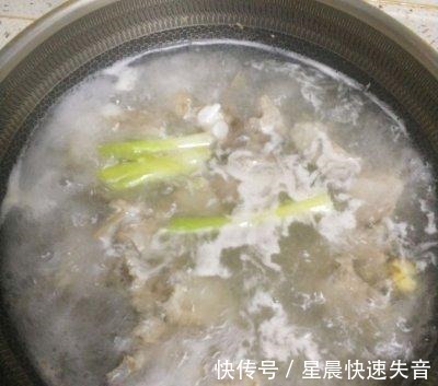 酥脆|这道酥脆孜然排骨，每天吃都吃不够！这道酥脆孜然排骨，每天吃都吃不够！