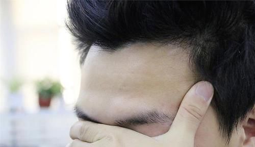 医生|肺鳞癌是怎么来的？呼吸科医生：身体有3大症状，尽早查CT