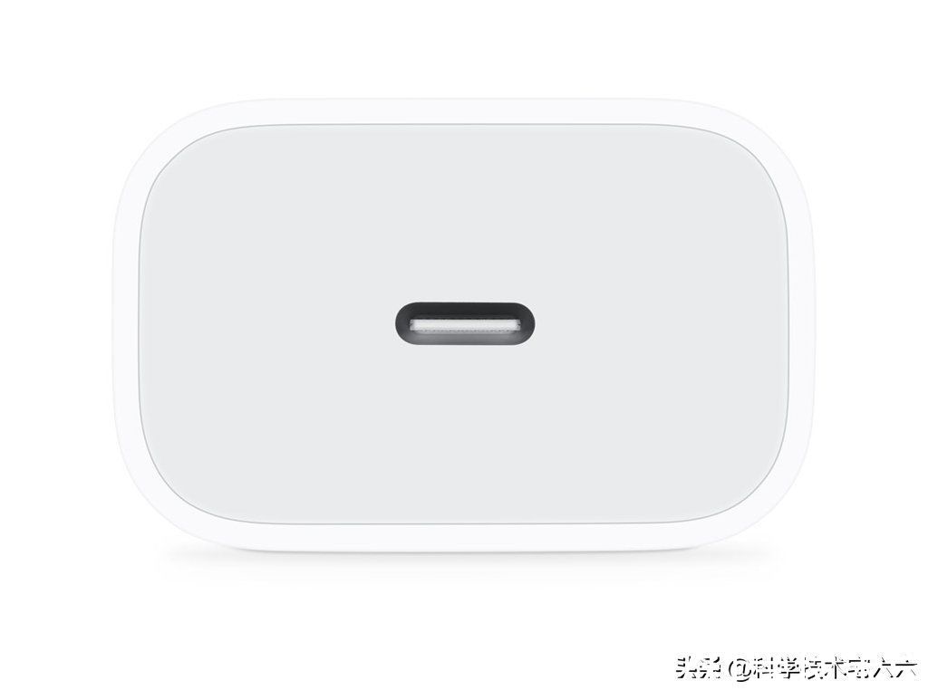 小宅|少用600吨塑料，iPhone13系列取消塑封设计，只为保护环境？