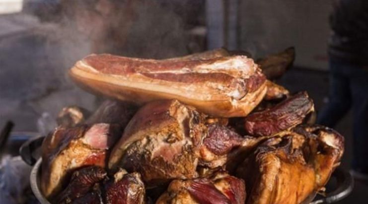 才知道，腌腊肉不能直接抹盐，想要肉嫩味香不长霉，牢记3个要点