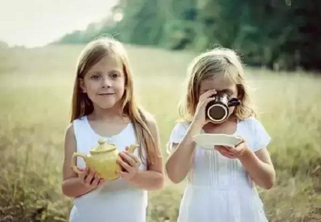 孩子|17年前的连体女婴,医生说“只能活3天”,如今现状超乎众人意料