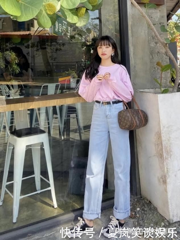 穿搭|最近火了一种穿搭叫:“不好好穿”牛仔裤!吸睛还显腿长,真时髦