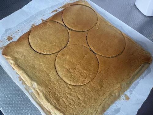 儿子点名要吃的蛋糕,私房爆款,排队晚了都买不到,简单好吃