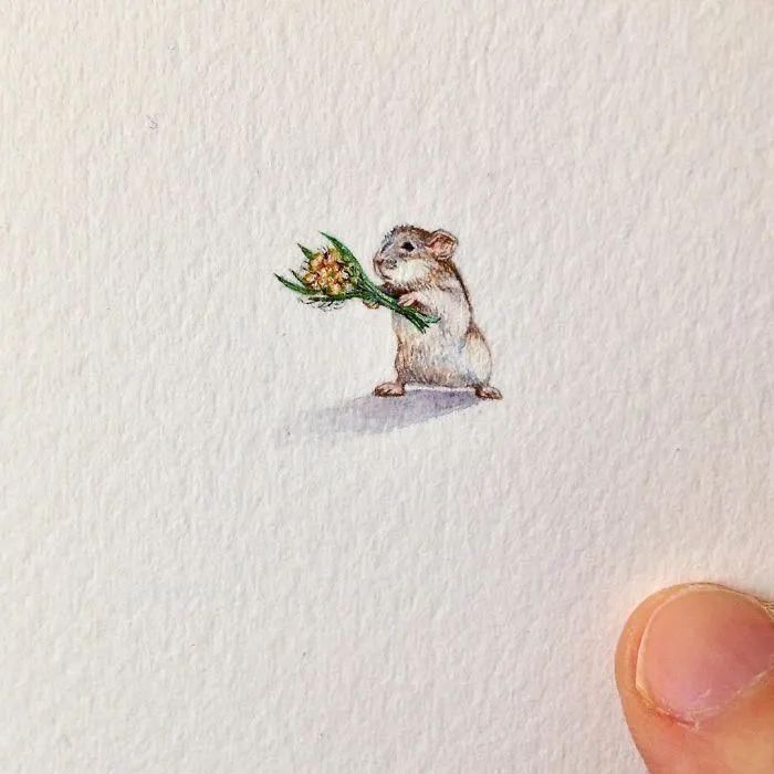 兴趣爱好@她是3个孩子的妈,做全职主妇后用指甲般大小的迷你画,人生一路开挂!