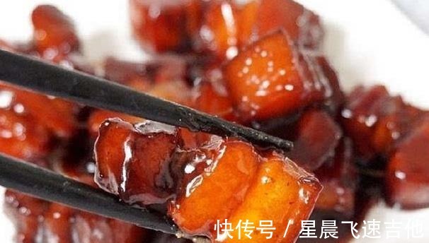 油亮亮|做红烧肉，炖前多做2步，出锅后色泽红亮，香而不腻，教您做法！
