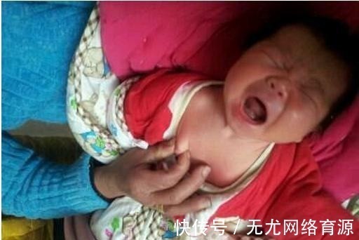 妈妈|出生十天的宝宝得“乳腺炎”, 医生训斥年轻妈妈太愚昧!