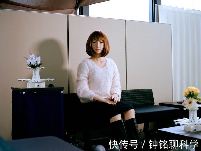 石黑浩|31岁男工程师,被暗恋对象拒绝后,迎娶机器人作老婆