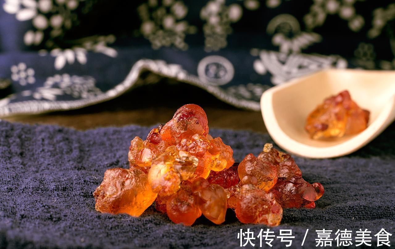 子宫|女性月经量少?坚持每天吃6种食物,或能疏通经血,子宫更健康