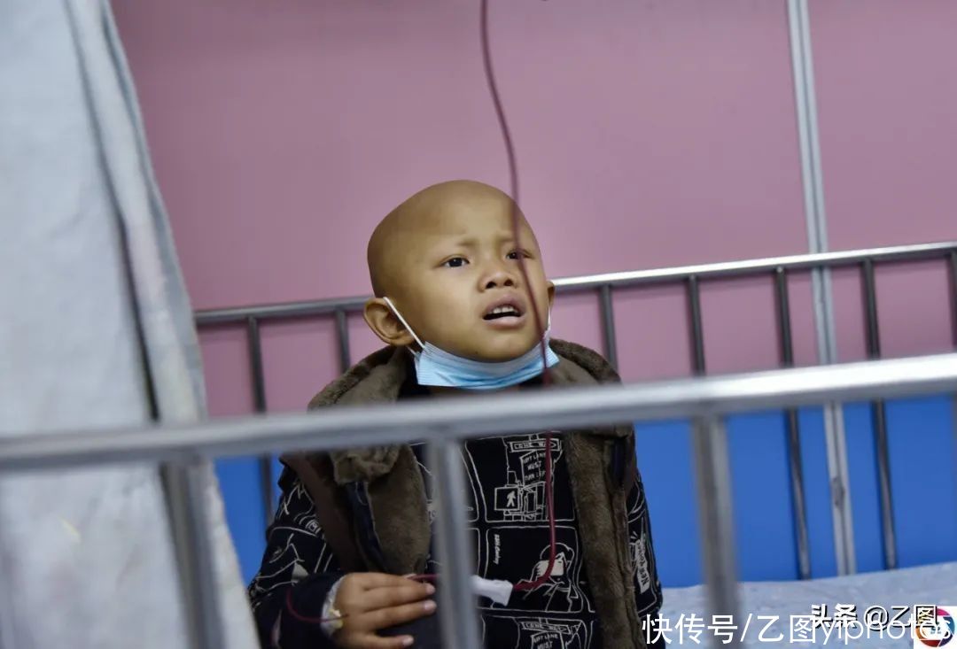 宫外孕|试管婴儿患孤独症后又患重症，母亲艰难守护6年，盼来一声“妈”