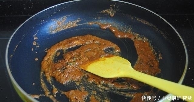 早餐|教你面条的新吃法，比煮着吃好吃一百倍，做法简单，5分钟早餐！