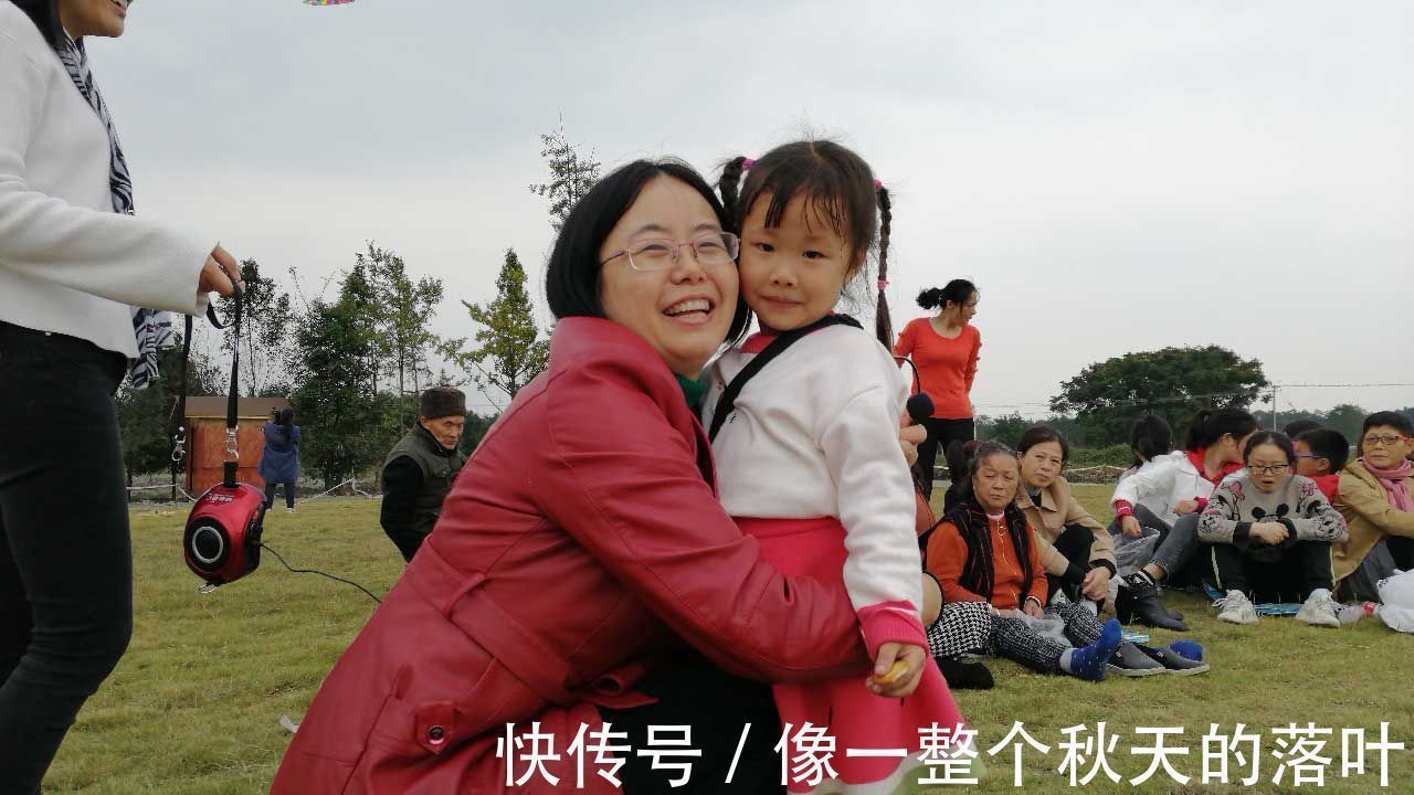 红包|如果亲戚给你家孩子600红包,他家有4个孩子,你该怎么办?