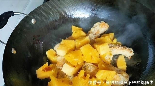 3月孩子就馋这道菜,三天两头点名做,酸甜开胃营养好吃,容易做