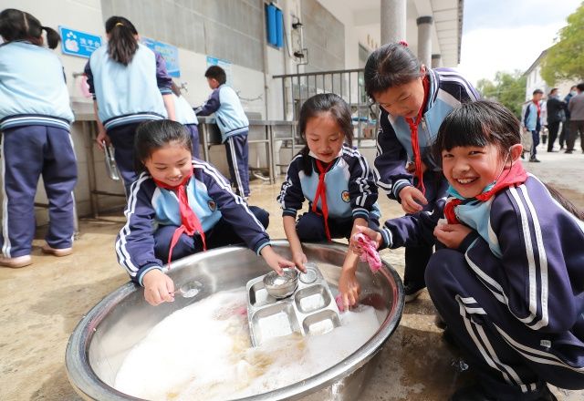 午餐|营养午餐助力学生健康