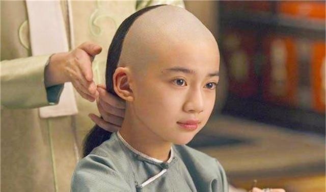 雍正即位后|他是康熙的老来子，得到雍正善待，比乾隆还小3岁