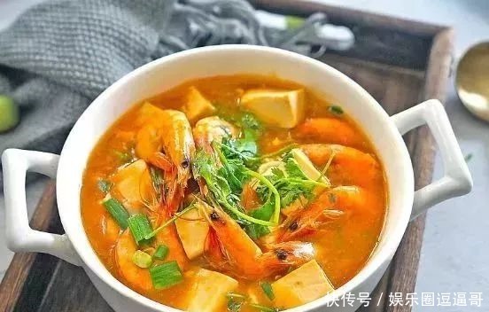  这几道汤无需久炖，花 10 分钟一煮就特别鲜！