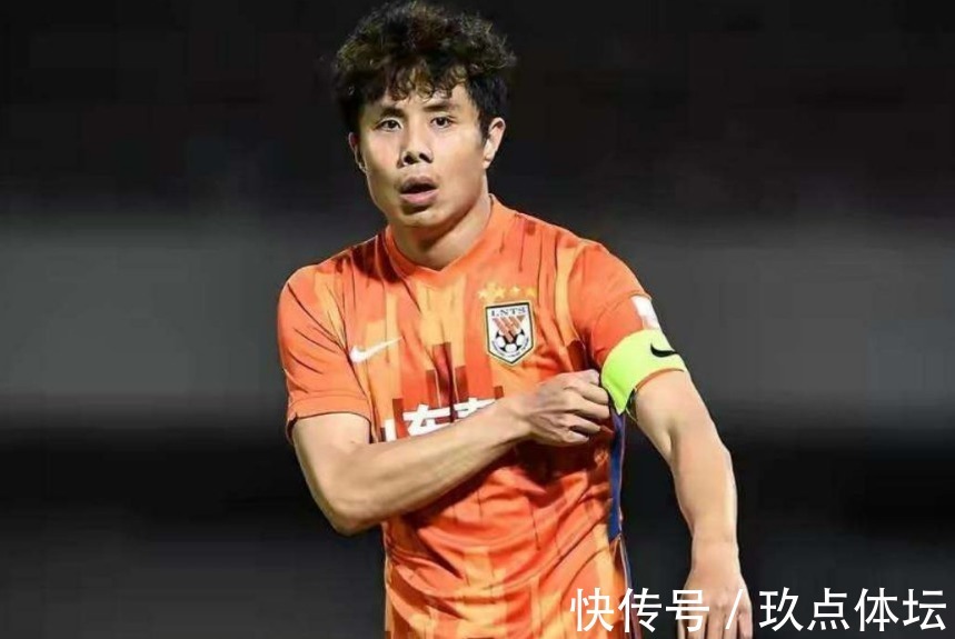 成者|下午1点官宣!国足核心蒿俊闵传坏消息,国足球迷伤心落泪