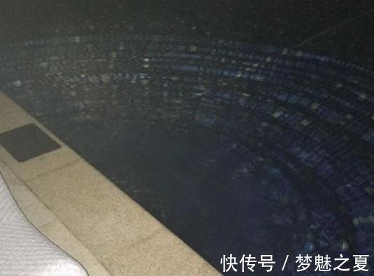 豪宅|带你看看李嘉诚住的豪宅,房子四周都是山林,房子外墙坚固如城墙