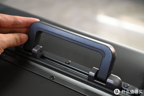 网袋|地平线8号行李箱，颜值出众品质出色，出门旅行的最佳“伴侣”