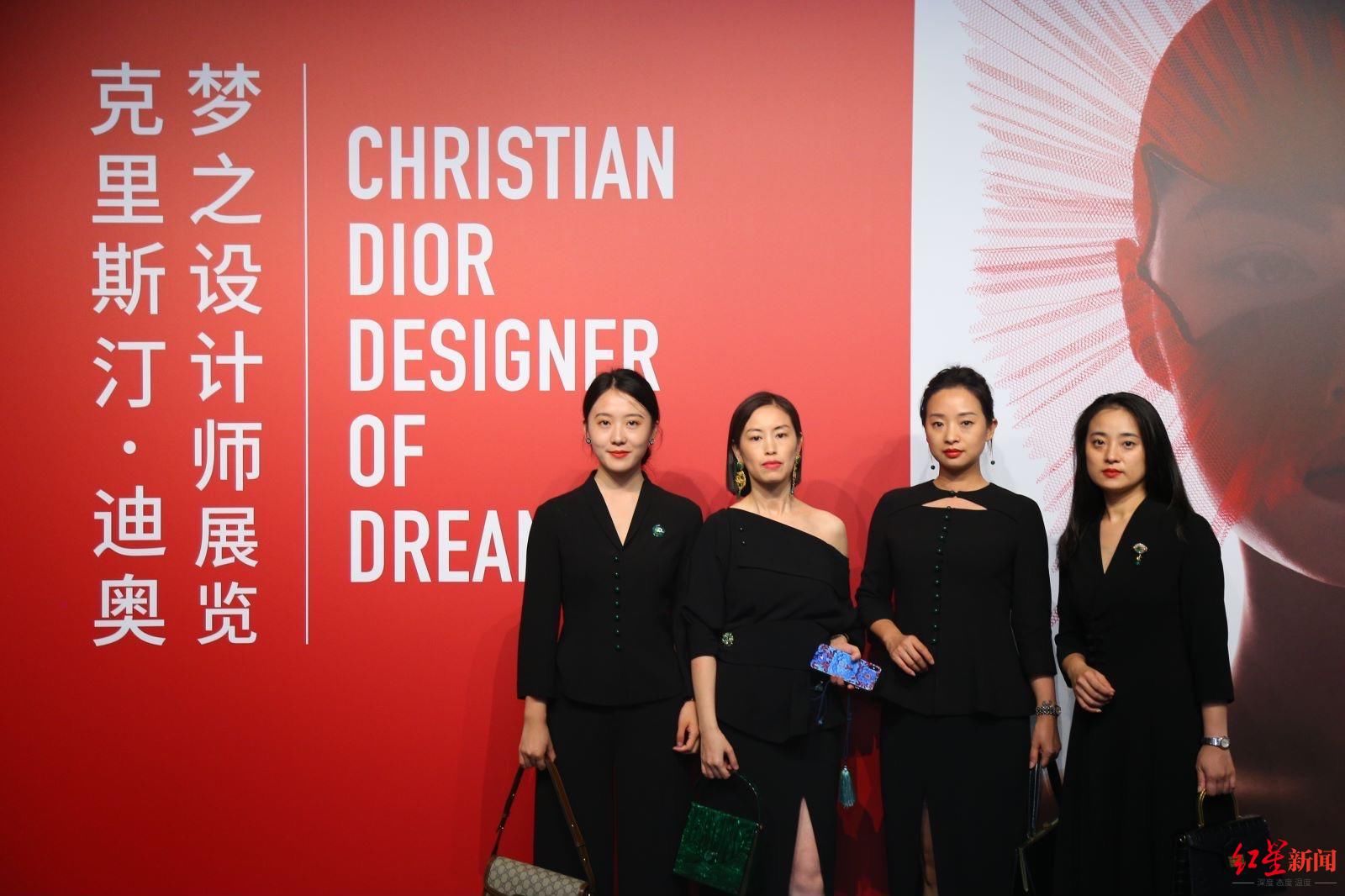 成都商报之夜优雅ending|踏雨而来尽兴而归，DIOR & 成都商报之夜优雅ending