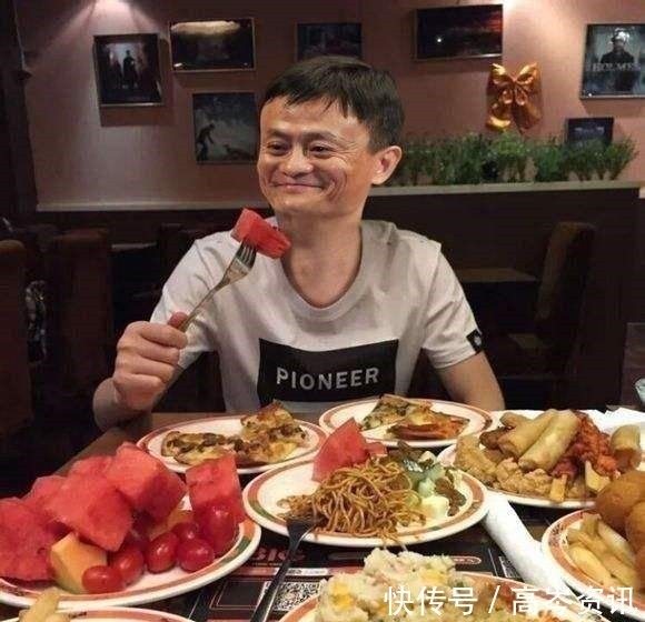 刘强东|不给老板面子！刘强东独自到食堂吃饭，公司员工都不和他打招呼！