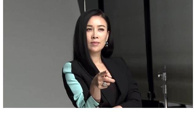 金星|那英退出好声音,陈奕迅漏嘴曝出蓝台内幕,难怪金星怒批太龌龊