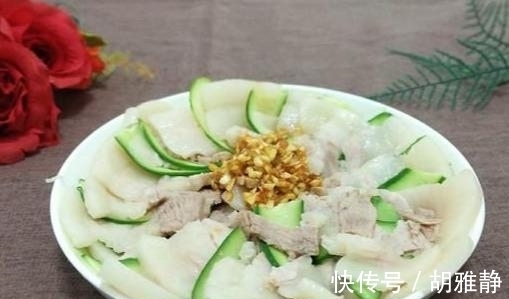 蒜泥白肉|这一道蒜泥白肉太好吃了,满满1大盘肉,大口吃肉的感觉太棒了