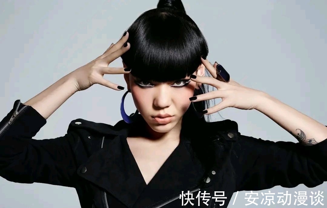 吉克雋逸|《中國好聲音》導(dǎo)師官宣，張碧晨吳莫愁同臺，遭網(wǎng)友吐槽