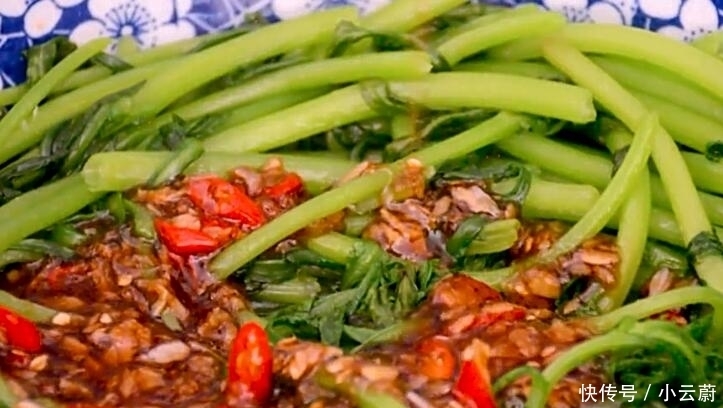 此菜春天不吃就亏大了,清血养心,降压补脑,老人和孩子要多吃