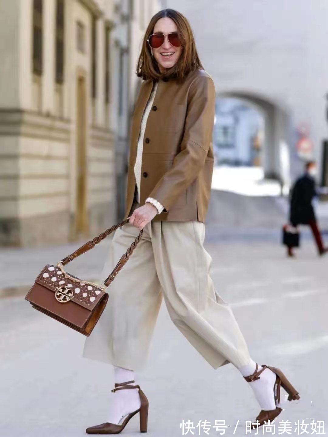 洋气|穿搭真与年龄无关,关键在于细节,50+照样可以时髦洋气