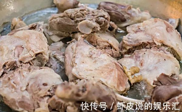 “生于内蒙，兴于宁夏”，正在“落败”的手抓羊肉遭遇了啥？