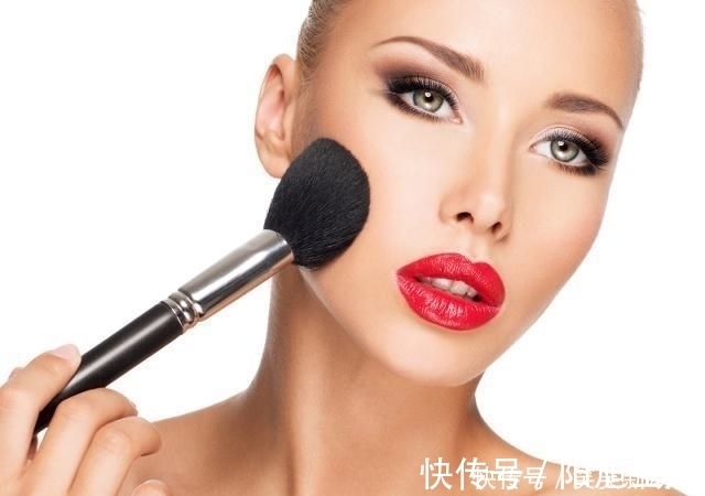 女生|经常不化妆的女生往往都是这几个原因,你占几个呢?