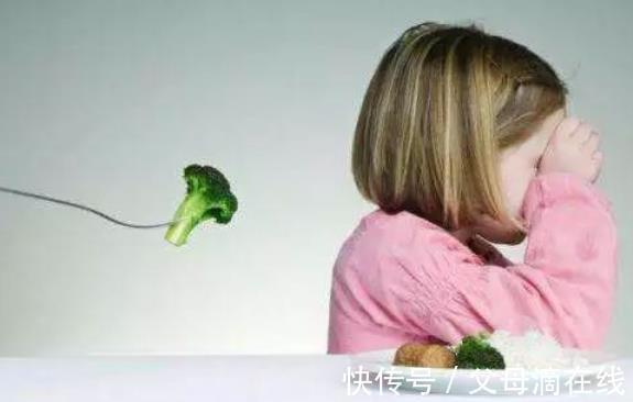 牛奶|立秋后吃一口=6瓶牛奶,医生直夸:娃若爱吃,加入“高个子大军”